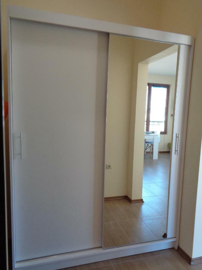 Nereya Palace Studio Mona Pomorie Exterior foto