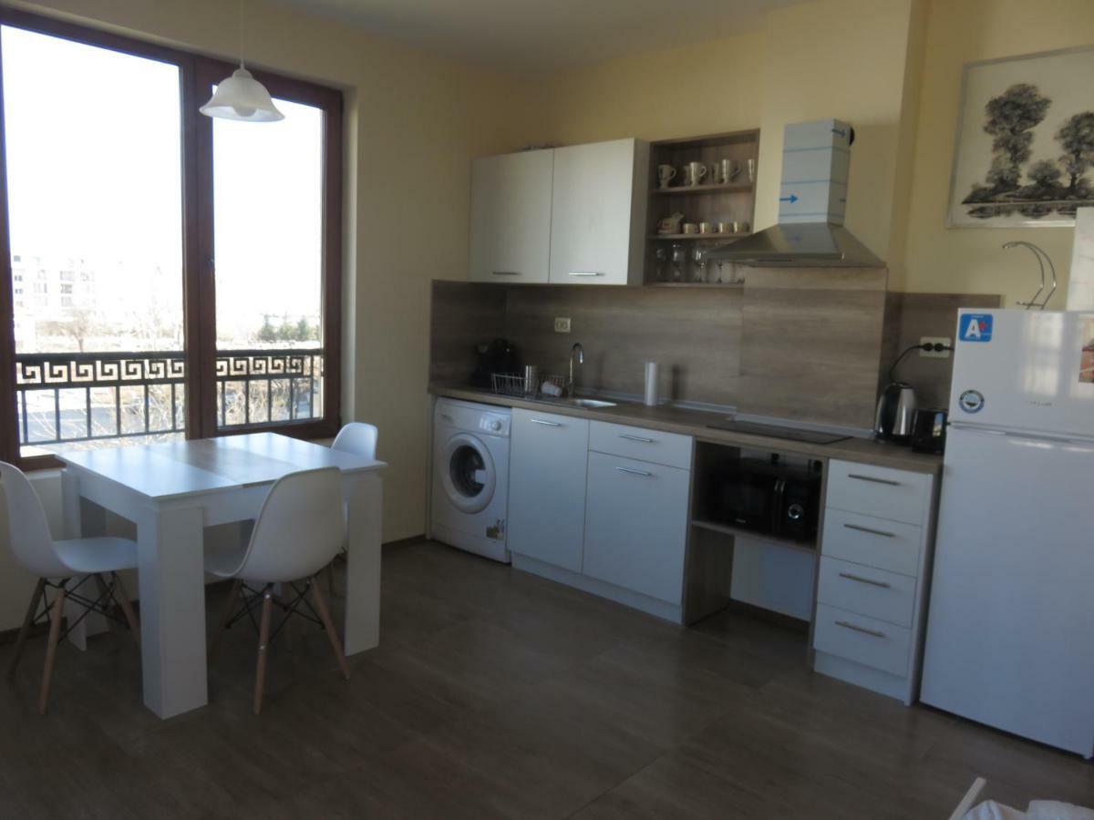 Nereya Palace Studio Mona Pomorie Exterior foto
